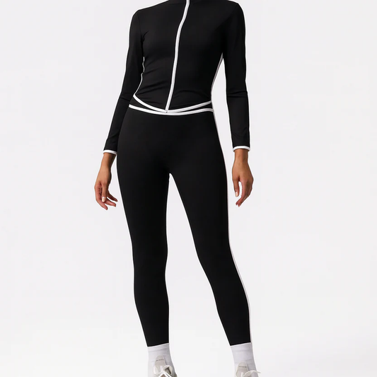 CONTRAST TRIM SPORTS SET