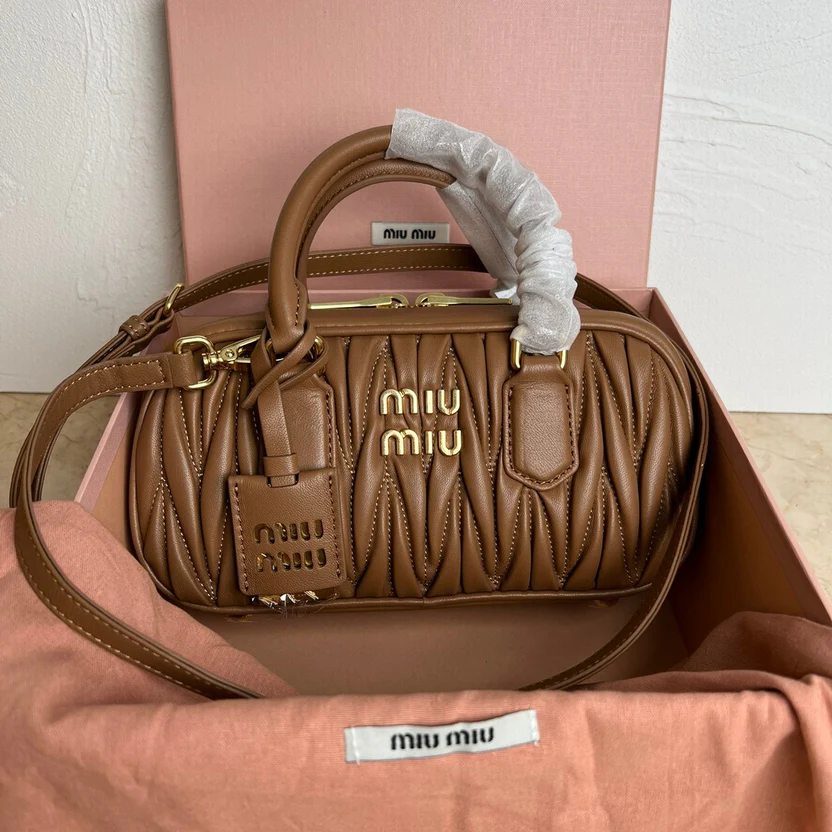 METELASSÉ BOWLING BAG